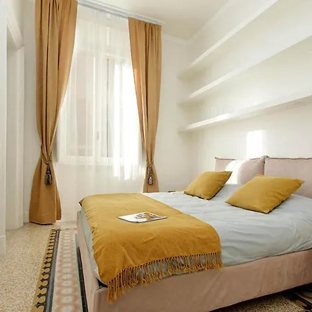 아파트 Elegant In The Heart Of Rome-navona Area