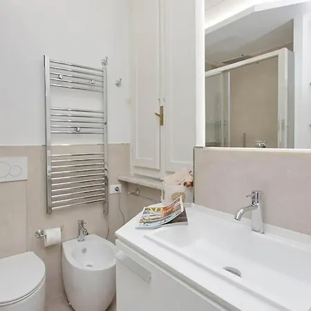 Elegant In The Heart Of Rome-navona Area * Rom