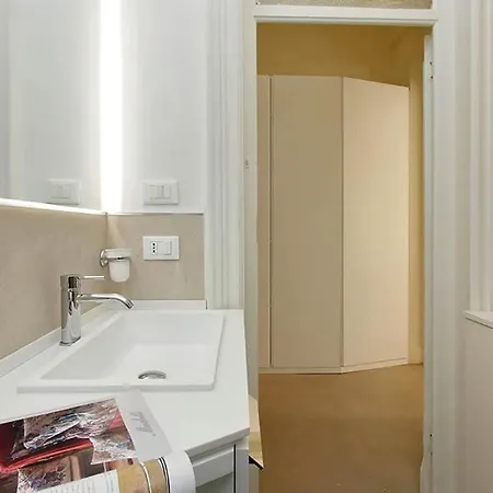 Elegant In The Heart Of Rome-navona Area Apartment Rom
